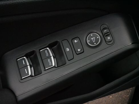 Certified 2025 Honda Civic Sport image 19