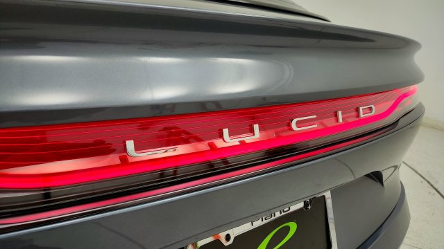 Used 2024 Lucid Air Pure RWD image 31