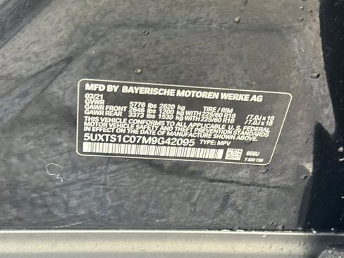 Used 2021 BMW X3 xDrive30e image 29