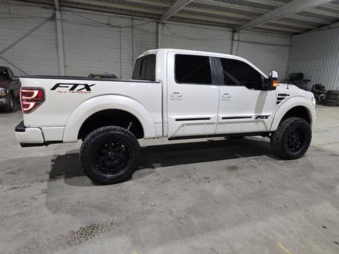 Used 2014 Ford F150 Lariat w/ Equipment Group 502A Luxury AWD/4WD image 16