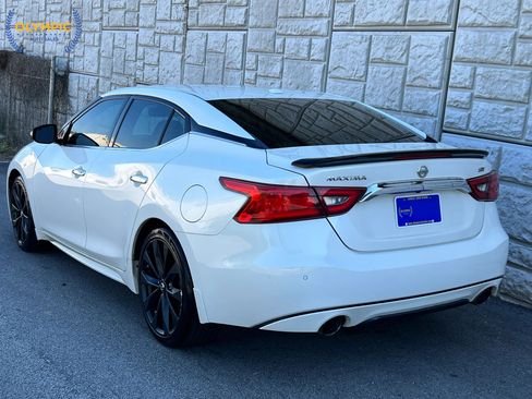 Used 2016 Nissan Maxima SR FWD image 4