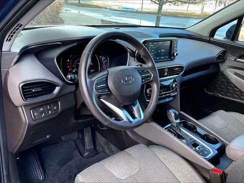 Used 2020 Hyundai Santa Fe SEL w/ Convenience Package image 18