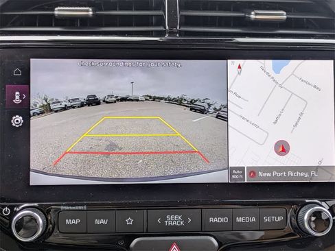 Used 2024 Kia Soul EX image 24