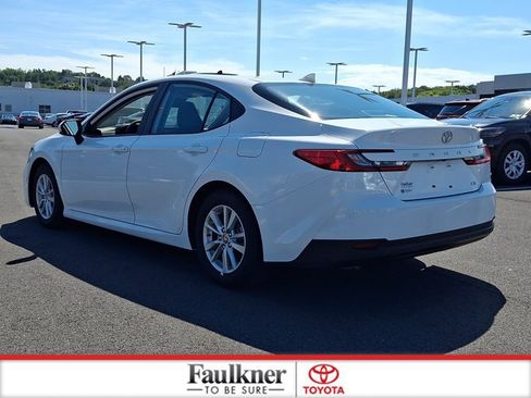 Certified 2025 Toyota Camry LE FWD image 4