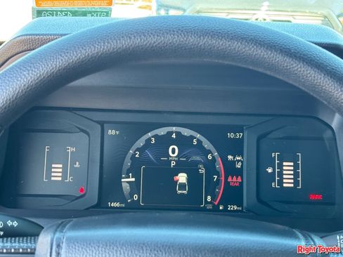 Certified 2026 Toyota Tacoma SR5 AWD/4WD image 23