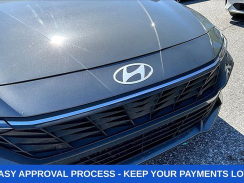 Used 2024 Hyundai Elantra SEL FWD image 41