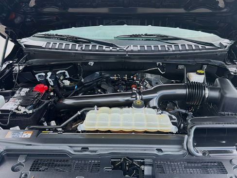 Used 2024 Ford Expedition Max Limited RWD image 34