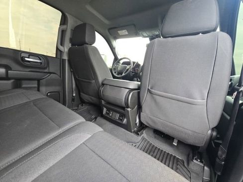 Used 2025 Chevrolet Silverado 2500 Custom w/ Custom Value Package AWD/4WD image 17