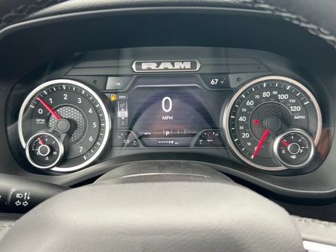 New 2026 RAM 1500 Big Horn AWD/4WD image 18