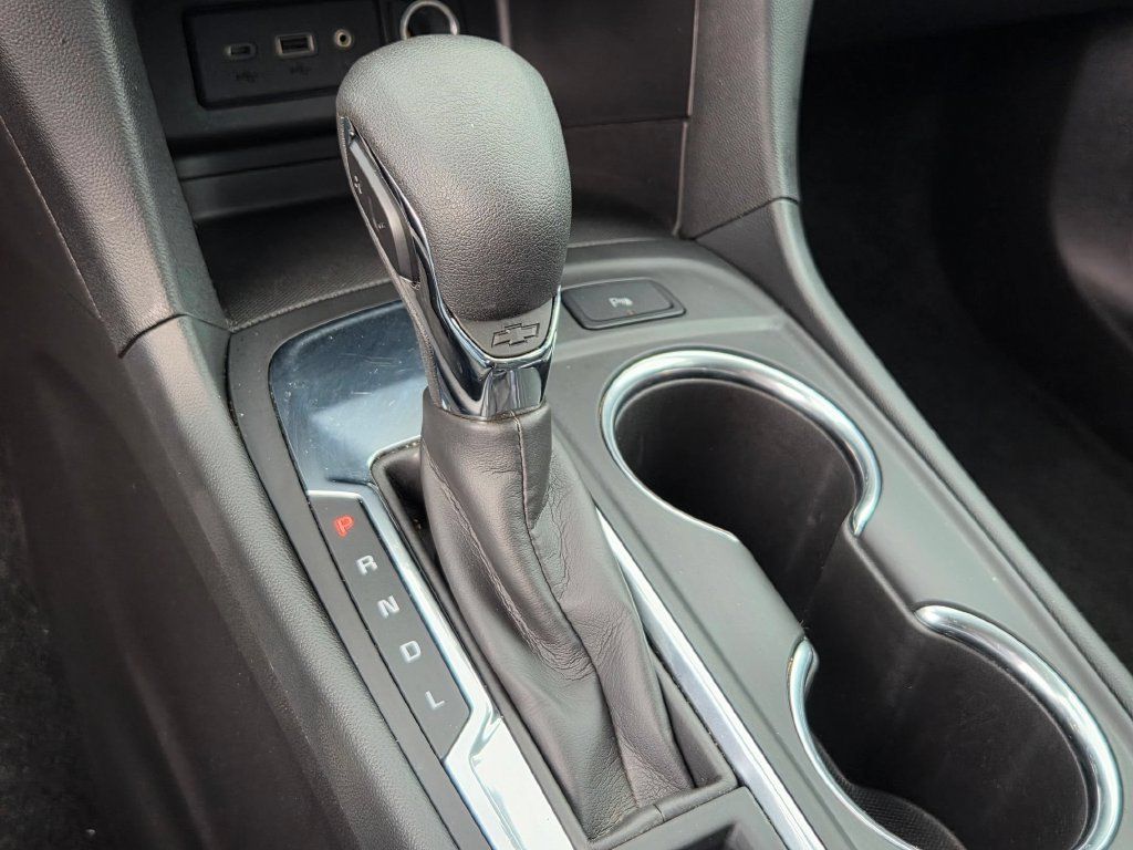 Used 2024 Chevrolet Equinox LT FWD image 27