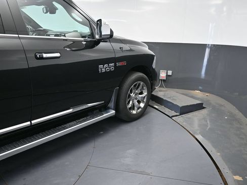 Used 2018 RAM 1500 Limited AWD/4WD image 22
