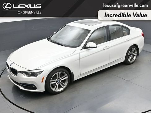 Used 2017 BMW 330i Sedan RWD image 40