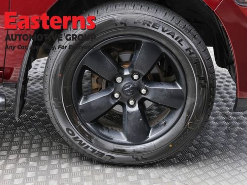 Used 2019 RAM 1500 Express w/ Wheel & Sound Group AWD/4WD image 31