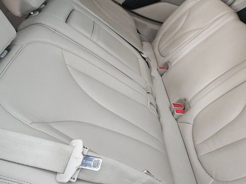 Used 2019 Lincoln MKC Premiere AWD/4WD image 12