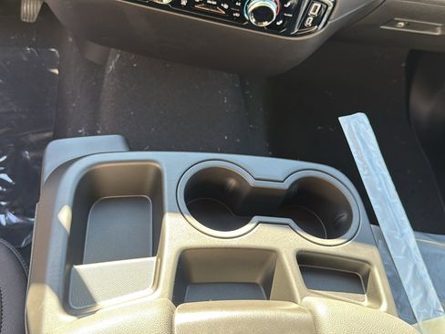 New 2026 GMC Sierra 1500 Elevation image 18