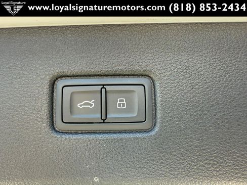 Used 2019 Audi Q7 2.0T Premium w/ Convenience Package AWD/4WD image 11