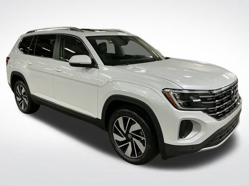 New 2026 Volkswagen Atlas SEL image 7