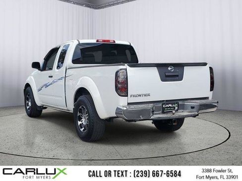 Used 2014 Nissan Frontier S image 4