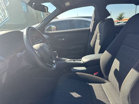 Used 2024 Honda HR-V Sport image 12