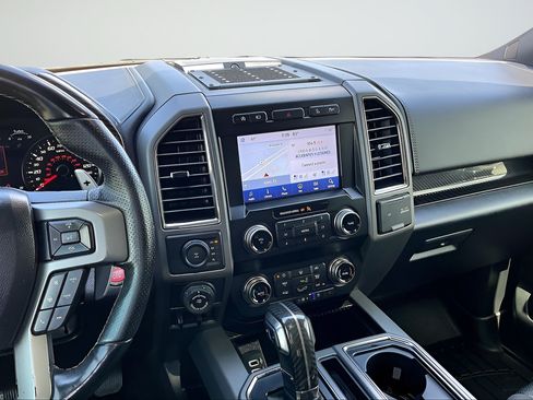 Used 2019 Ford F150 Raptor AWD/4WD image 9