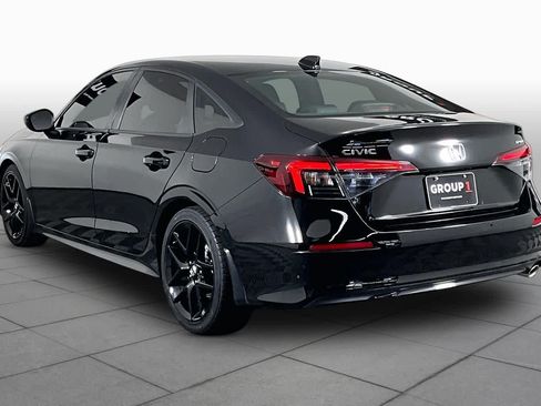 Used 2025 Honda Civic Sport image 11