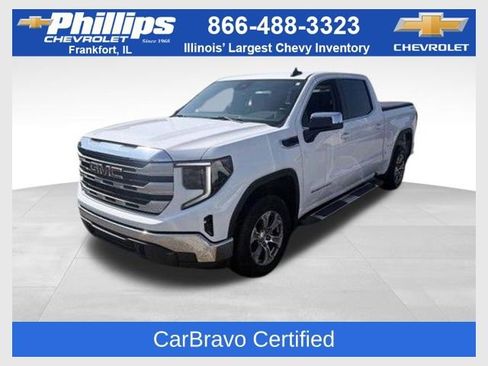 Used 2022 GMC Sierra 1500 SLE image 1