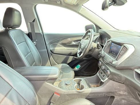 Used 2022 GMC Terrain SLT w/ Tech Package AWD/4WD image 12