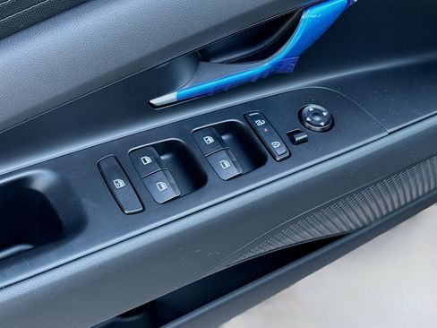 New 2026 Hyundai Elantra SE image 20