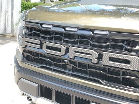 Used 2025 Ford F150 Raptor AWD/4WD image 9