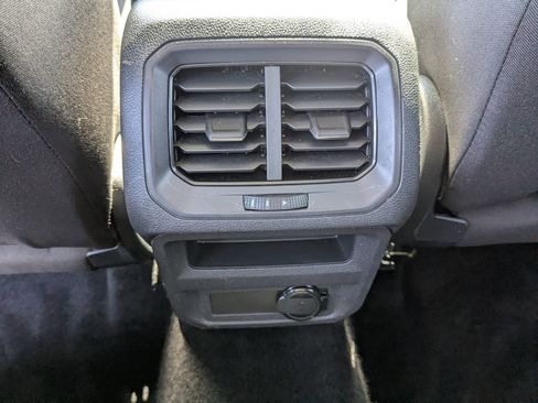 Used 2023 Volkswagen Tiguan S image 22