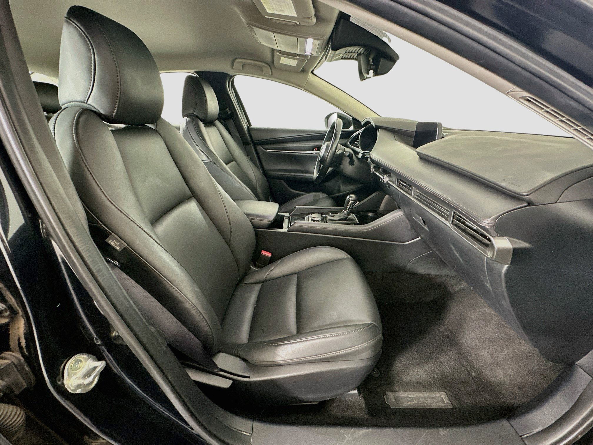Used 2024 MAZDA MAZDA3 s FWD image 31