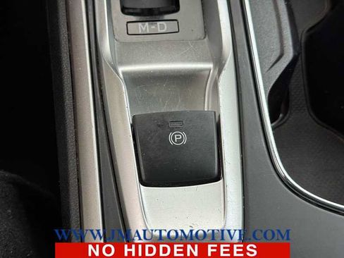 Used 2019 Subaru Ascent Limited AWD/4WD image 36