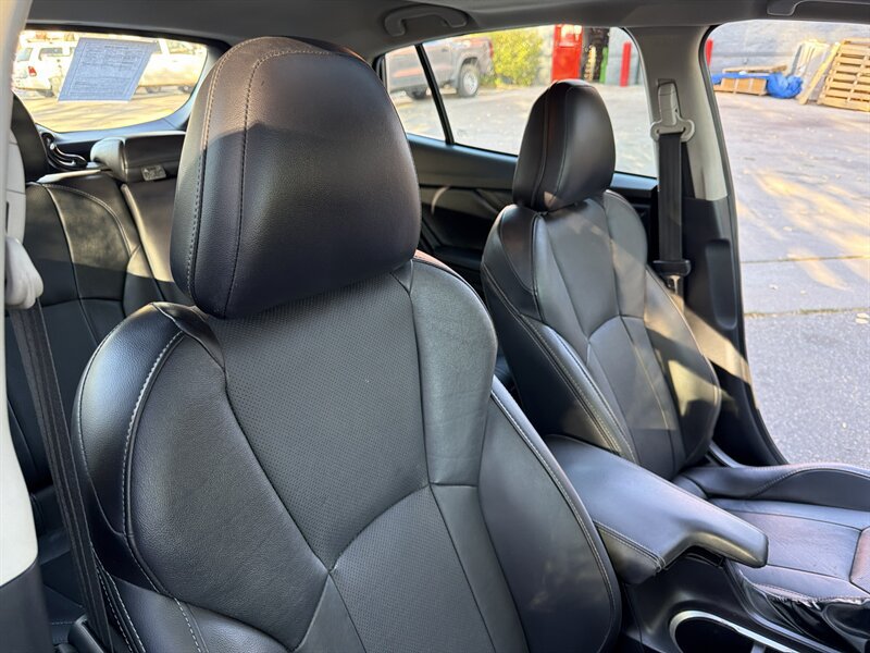 Used 2017 Subaru Impreza 2.0i Limited AWD/4WD image 28