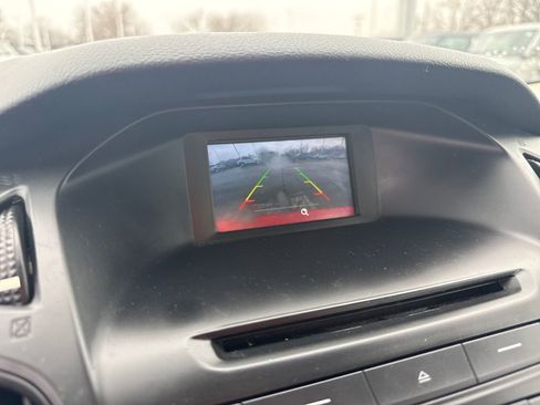 Used 2015 Ford Focus SE image 29