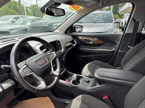 Used 2020 GMC Terrain SLE w/ Driver Convenience Package FWD image 10