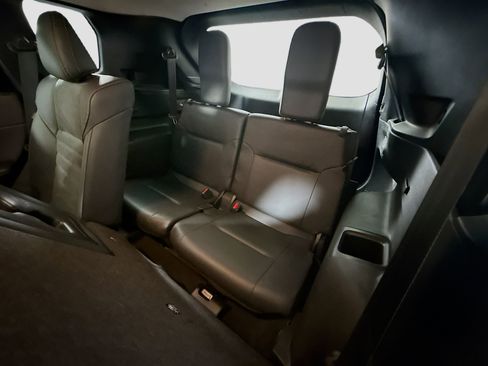 Used 2024 Mitsubishi Outlander SE image 42