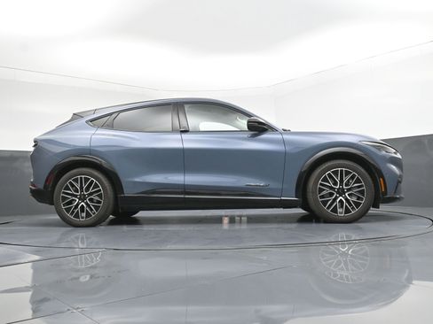 Used 2024 Ford Mustang Mach-E Premium image 29