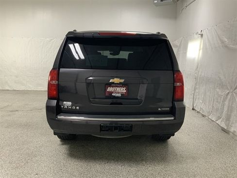 Used 2017 Chevrolet Tahoe Premier AWD/4WD image 4