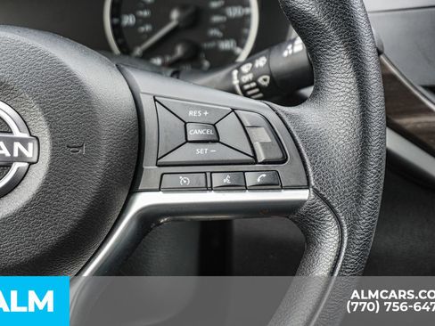 Used 2024 Nissan Altima 2.5 SV FWD image 30