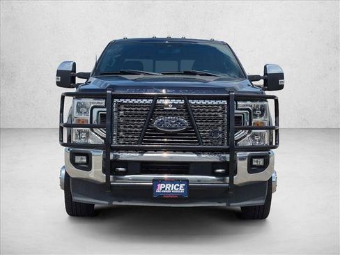 Used 2022 Ford F350 Lariat w/ Lariat Ultimate Package AWD/4WD image 2
