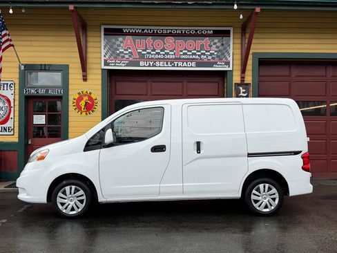 Used 2020 Nissan NV200 SV FWD image 8