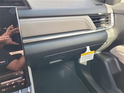 New 2026 GMC Terrain Elevation w/ Elevation Premium Package image 27