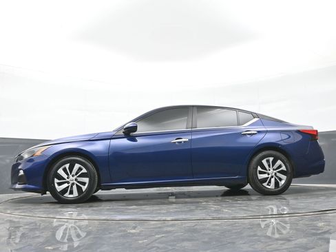 Used 2022 Nissan Altima 2.5 S image 43