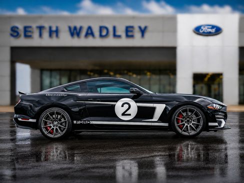Used 2022 Ford Mustang GT Premium w/ GT Performance Package RWD image 8