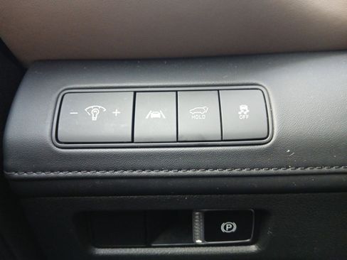 Certified 2023 Hyundai Santa Fe SEL w/ Premium Package image 18