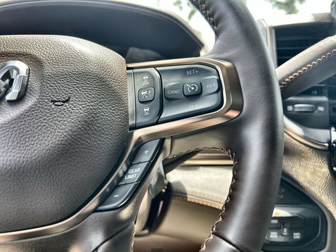 Used 2026 RAM 3500 Longhorn AWD/4WD image 32