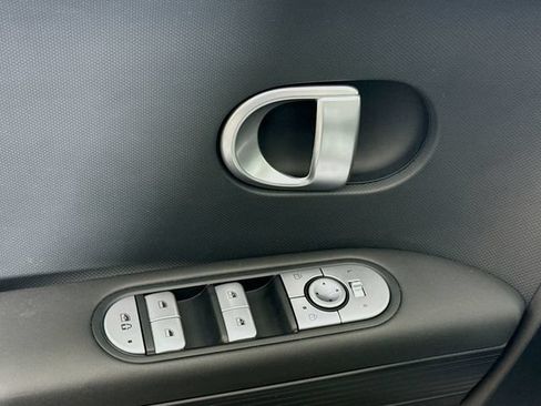 Certified 2024 Hyundai Ioniq 5 SEL RWD image 20