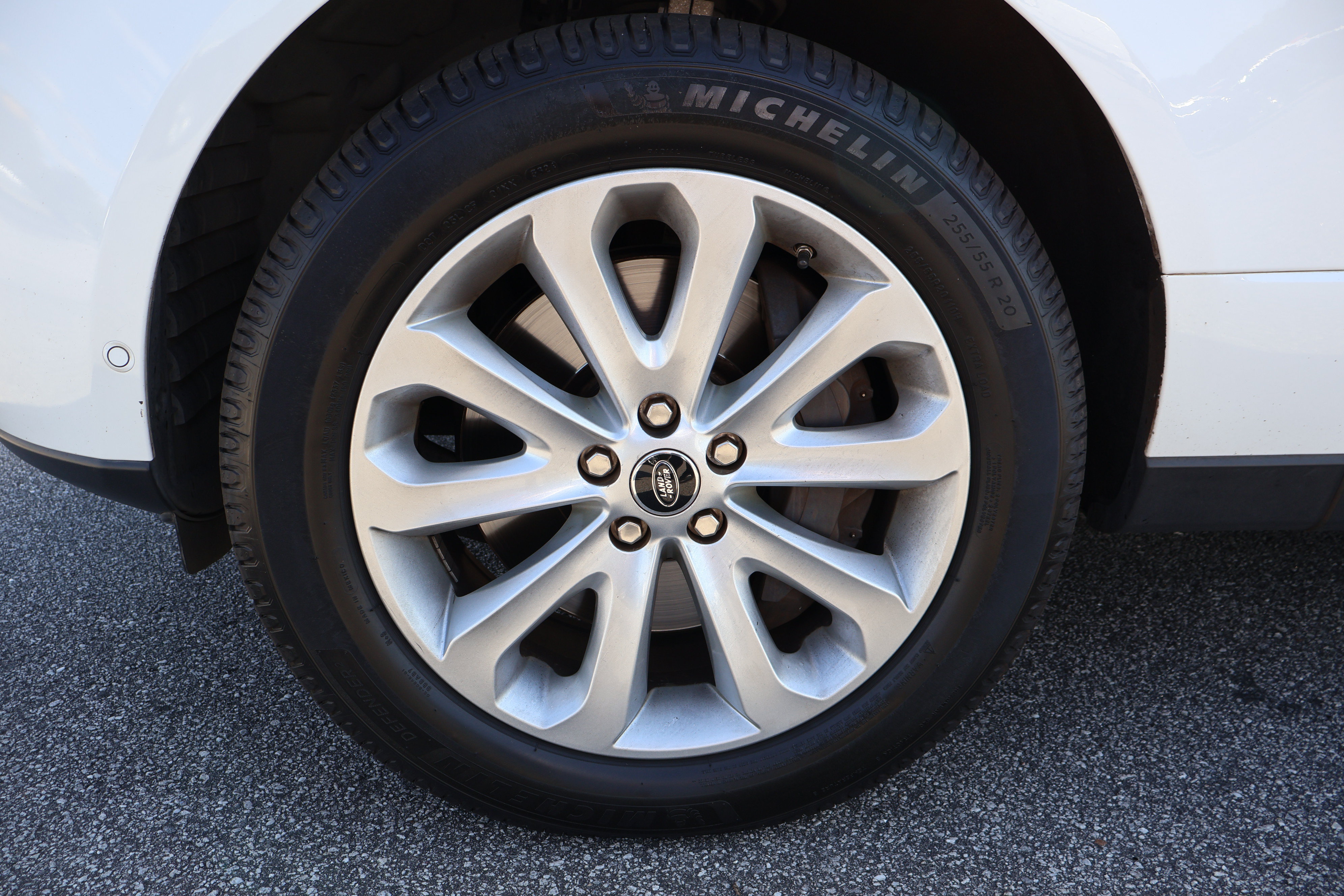 Used 2013 Land Rover Range Rover HSE AWD/4WD image 9