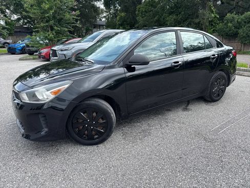 Used 2020 Kia Rio LX FWD image 3