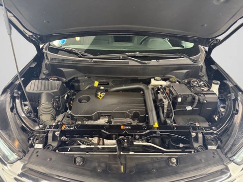 Used 2024 Chevrolet Equinox LT image 8